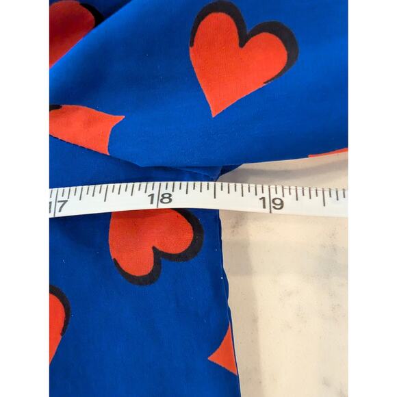 Gap Blue Red Heart Print Button Down Shirt XS Long Sleeve Recycled Polyester Top - Picture 4 of 7